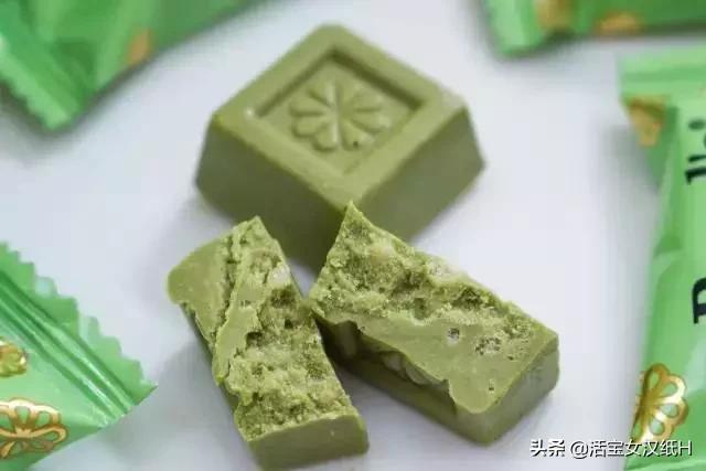 测评网红零食冰皮蛋糕 (网红测评各种好吃又颜值高的零食)