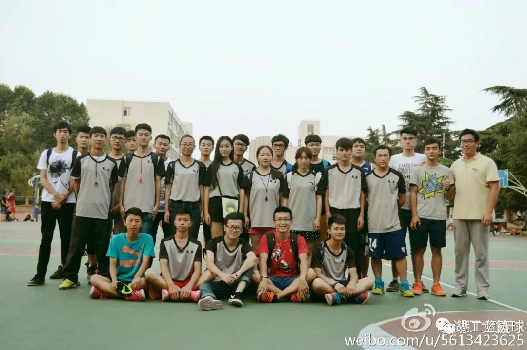 五年长卷画完待续篮球精神永不停歇