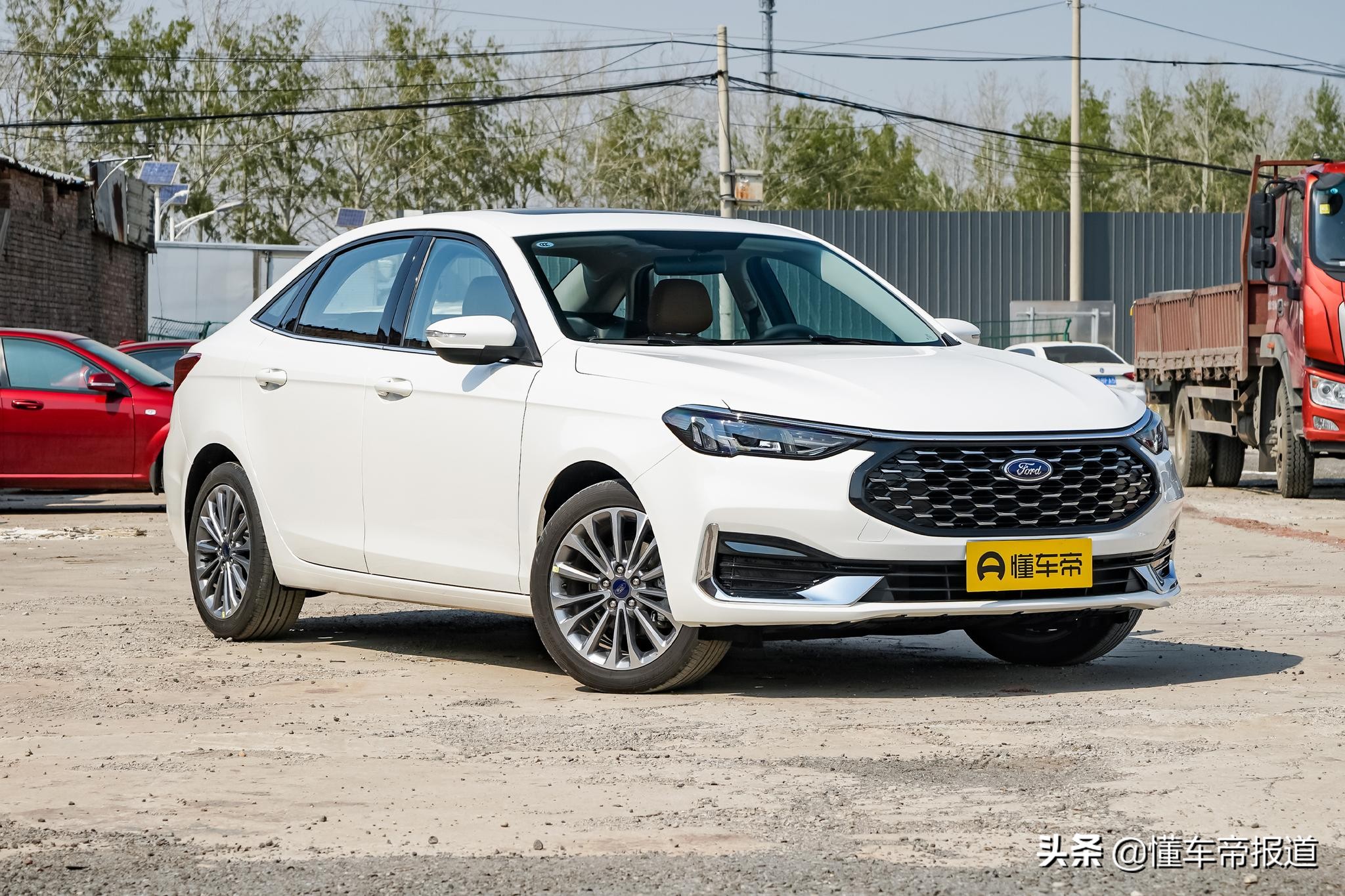 长安福特新款福睿斯要来了,新车落地29万多的福特车