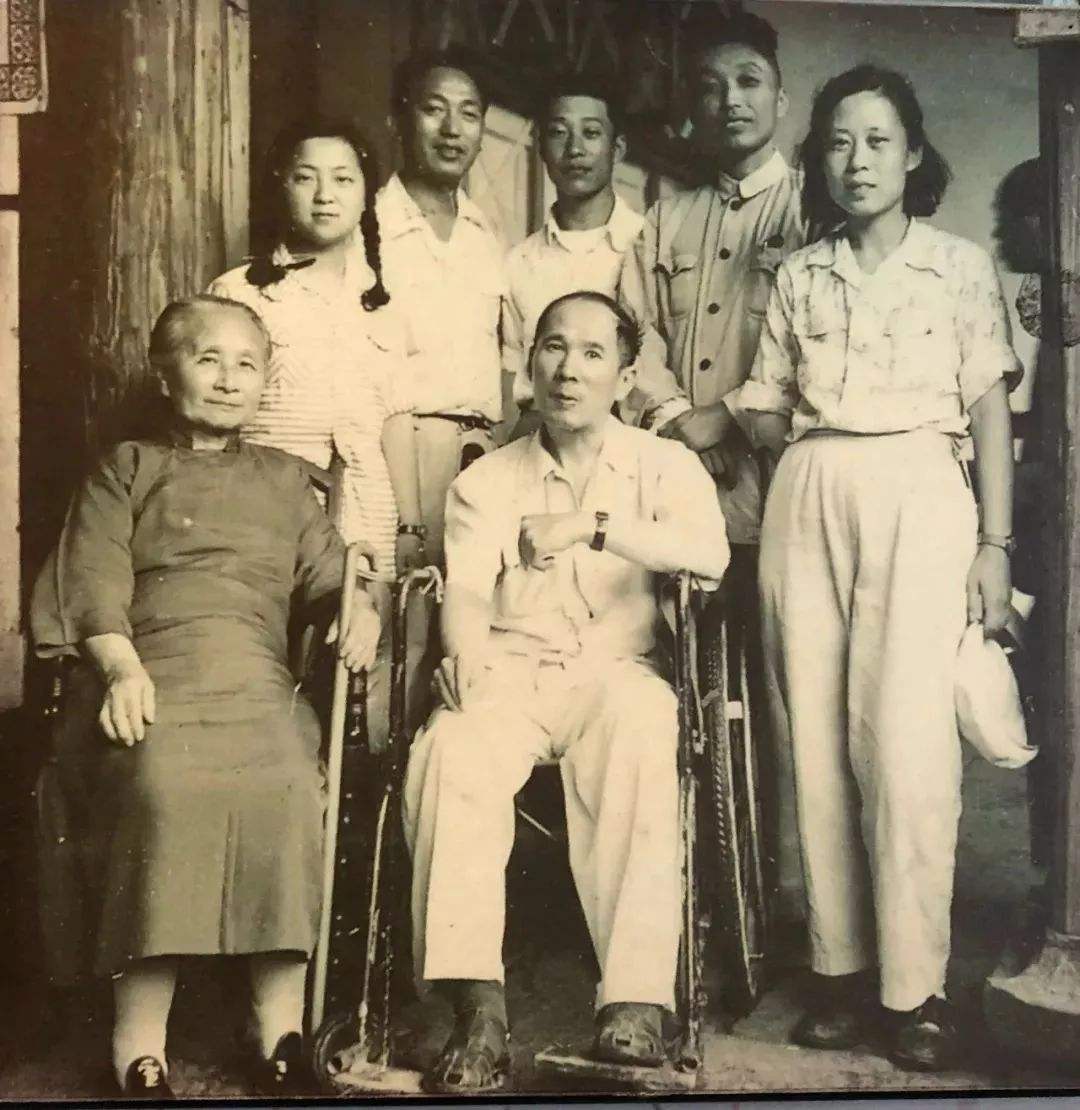 世纪伟人霍金一生未解之谜,著名科学家霍金死