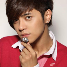 第一个把潮流带上中国台湾电视的人：重新认识，罗志祥