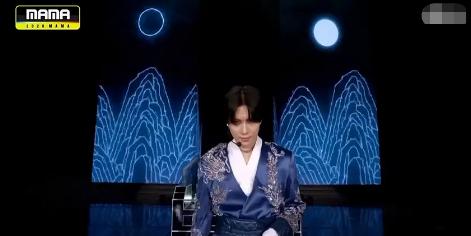 金希澈白钟元金智秀节目,jisoo金智秀和金希澈