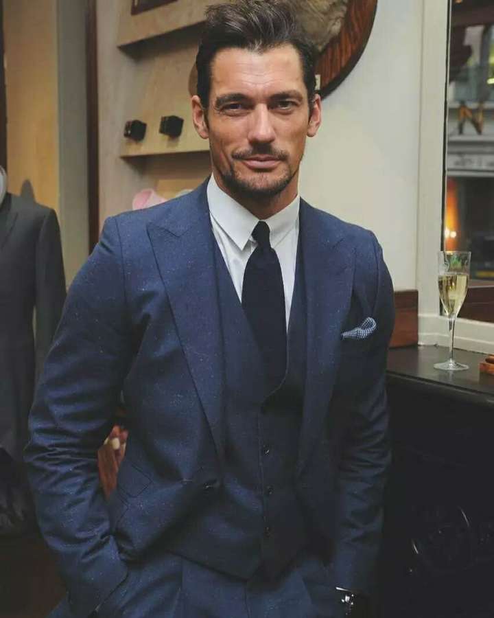 行走的时尚穿衣书,行走的发型教科书