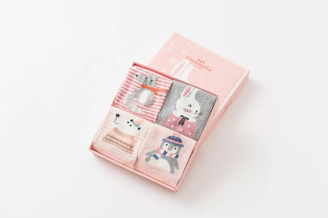 袜子可以这么潮！她把一门小生意做到天猫第一，教授博士都来取经