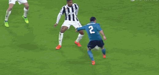 里瓦尔多有多少个倒钩,足坛十大过人绝招