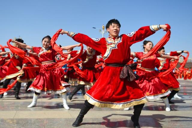 蒙古族安代舞是什么意思,蒙古族安代舞代表作