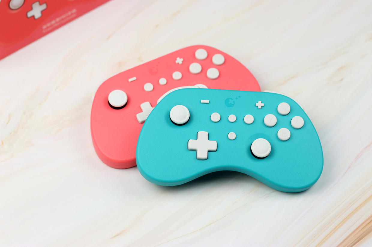 谷粒精灵Pro手柄体验：细腻振动高速响应，体感加持更爽快