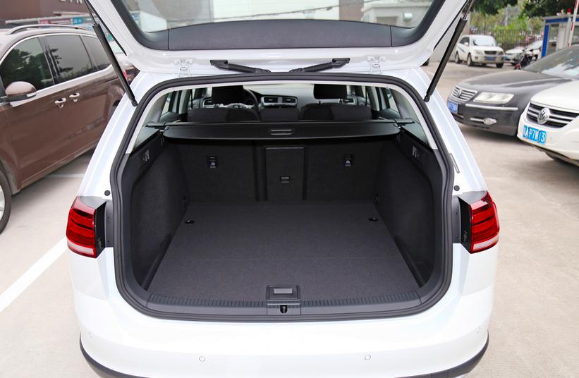 高尔夫旅行版1.4,高尔夫旅行版顶配二手车