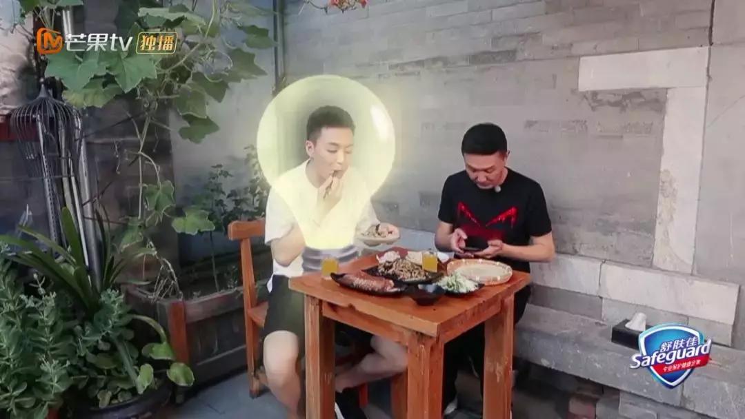 笑到肚子疼的一个完整版的电视剧,笑到肚子都有点疼的综艺