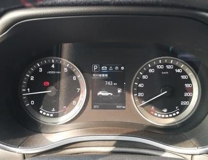 长安cs55plus和瑞虎7plus油耗,长安cs55plus和75plus哪个油耗低