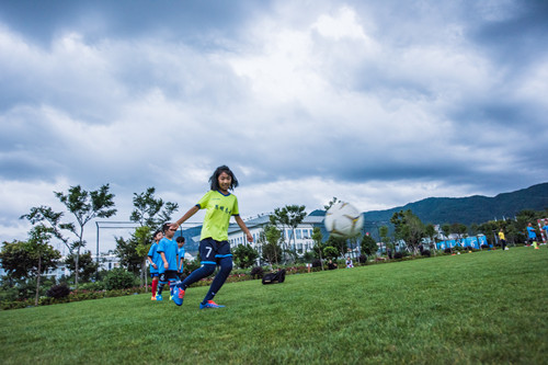 与梦想同行微队课,昆明青少年足球冬令营