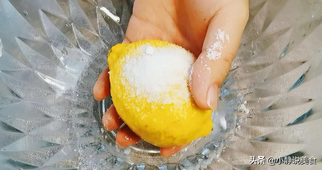 刘雯又美又飒,刘雯瘦到惊人