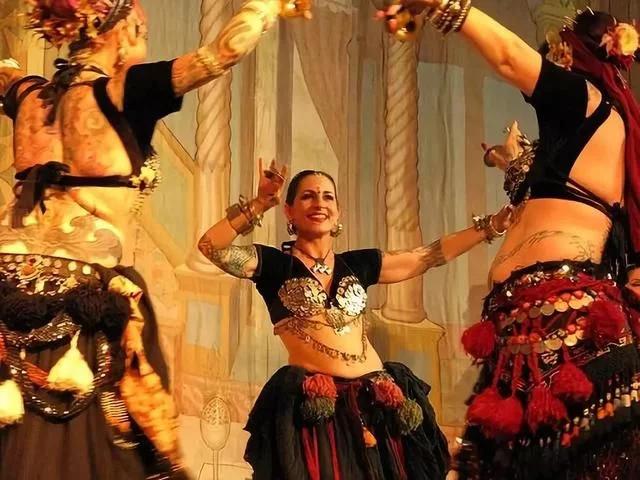 阿拉伯异域风情舞蹈,阿拉伯女人祭祀