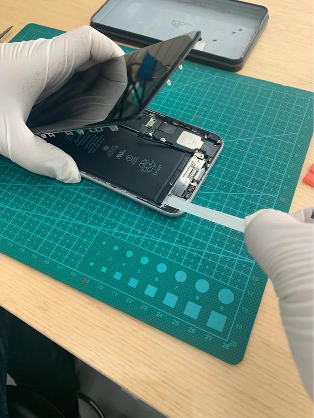 苹果手机怎么换电芯全过程,苹果手机如何换电池教程