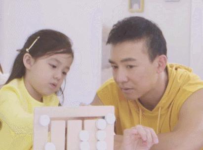 小泡芙刘畊宏跟妈妈视频,小泡芙刘畊宏和妈妈连线