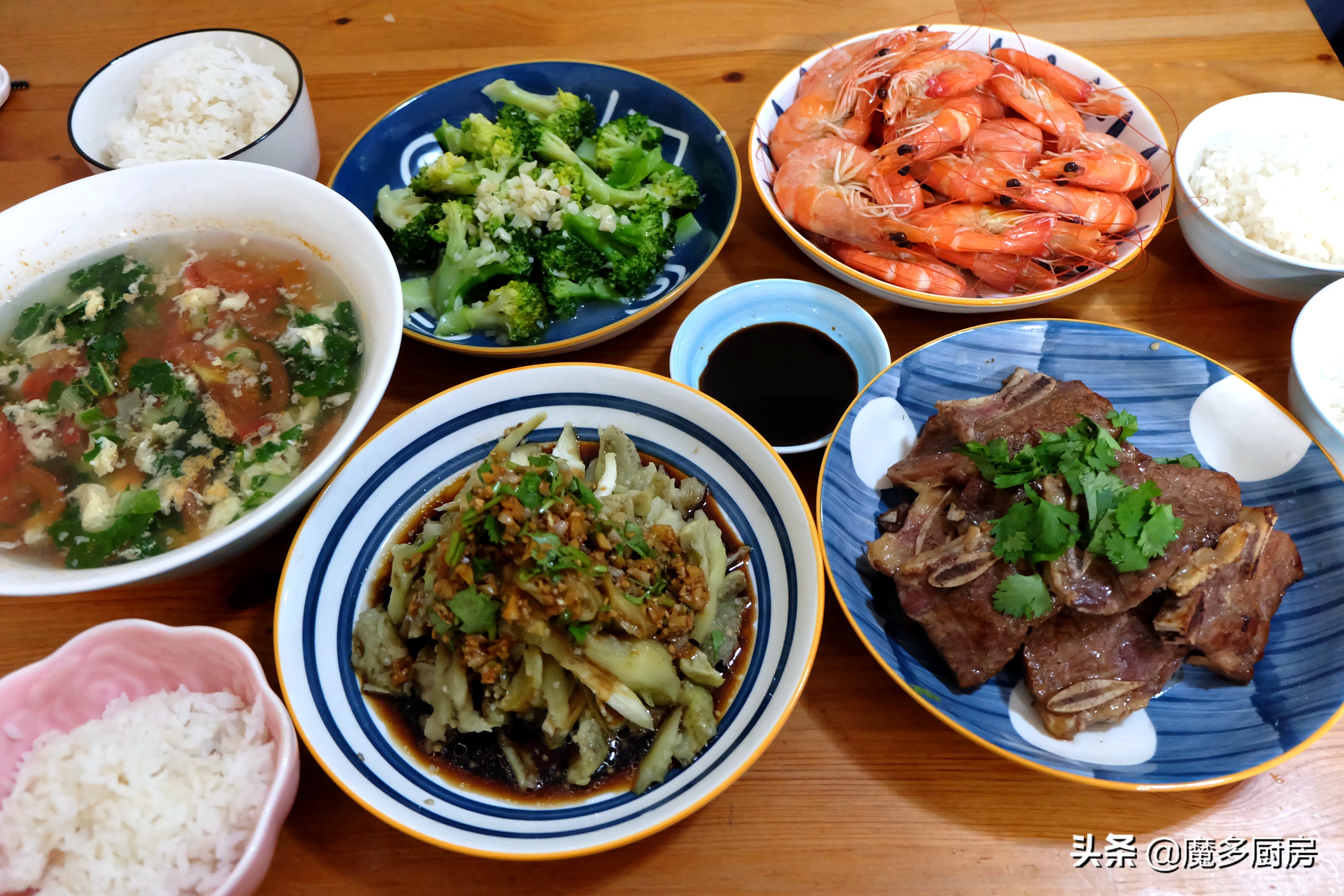 一年四季四口之家一日三餐,一家四口周末食谱