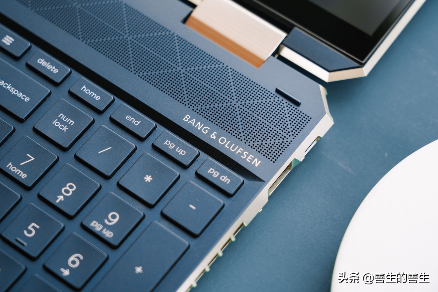 惠普spectrex36015深度测评,跟惠普spectrex360造型一样的笔记本