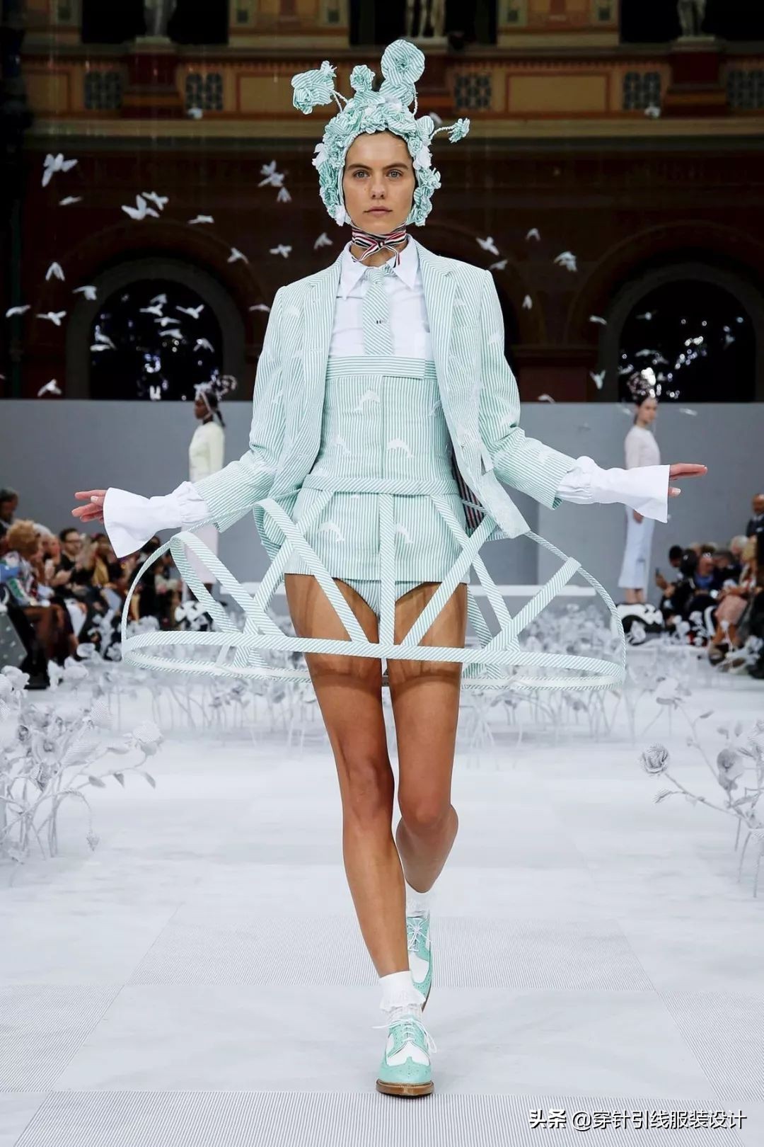 thombrowne西装全身搭配,thombrowne西装上身效果