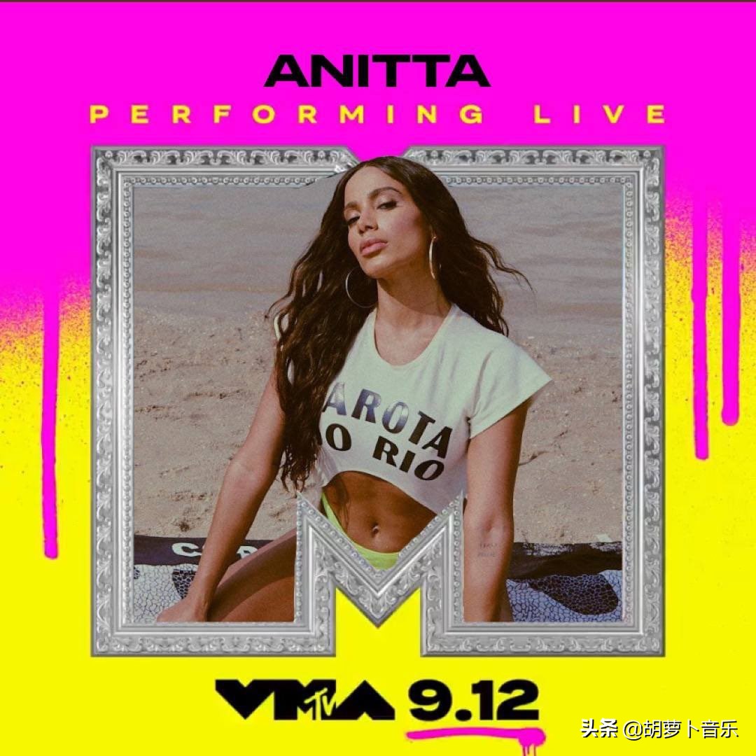 adele回归舞台,adele打雷姐