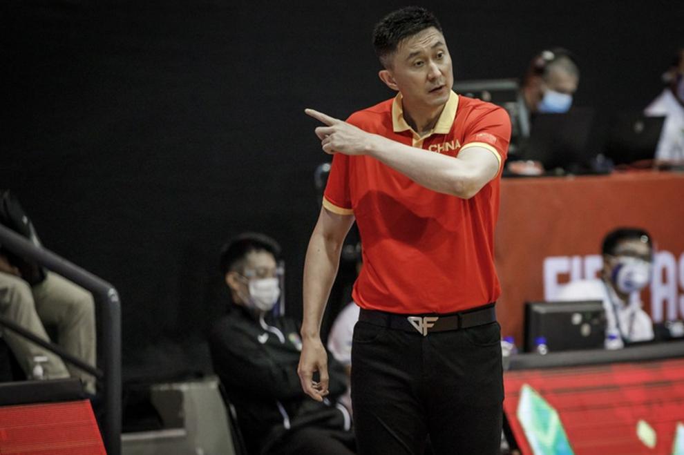 中国男篮第四节怒砍3分,中国男篮高光时刻盘点