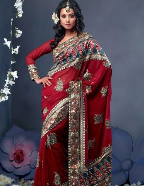 我喜欢欣赏画家的巴黎裸体女人油画，享受西方艺术唯美狂野的情调