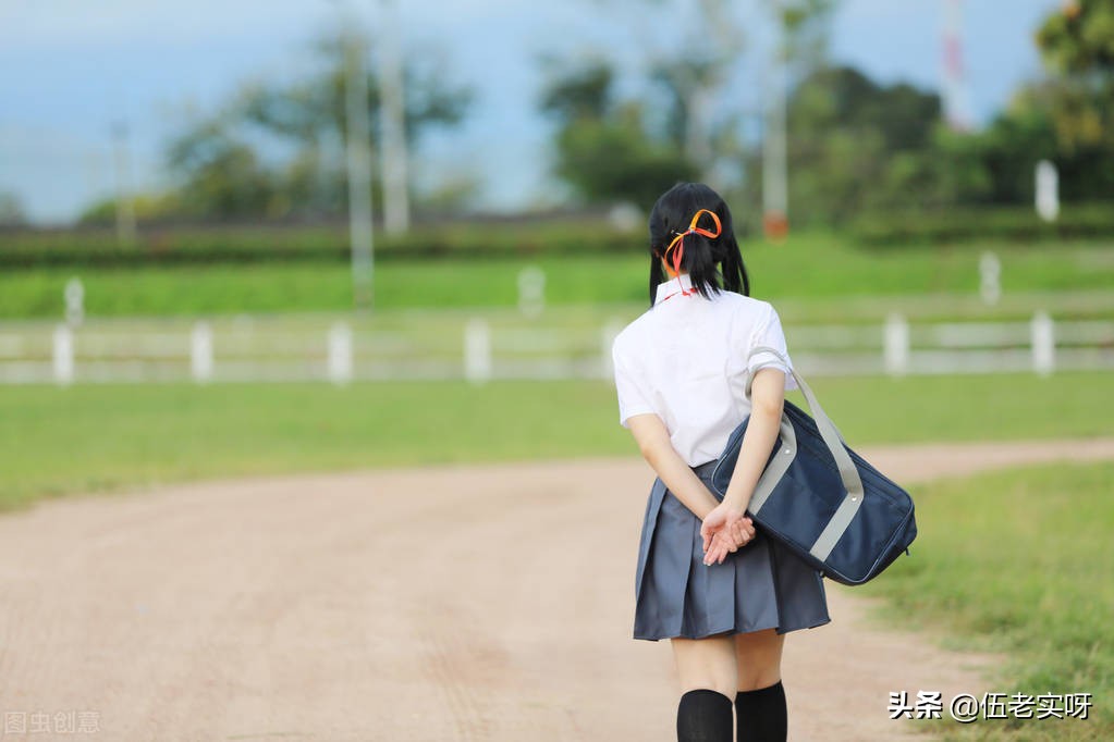 在日本是怎么看待jk制服的,jk制服老是被家长误解