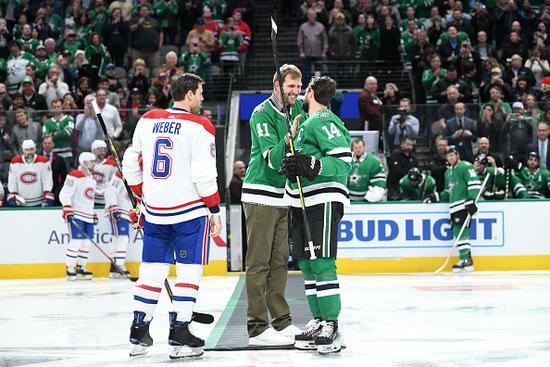 NBA最有钱的白人球员，把肯尼亚黑人娇妻娶进门：孩子不学德语