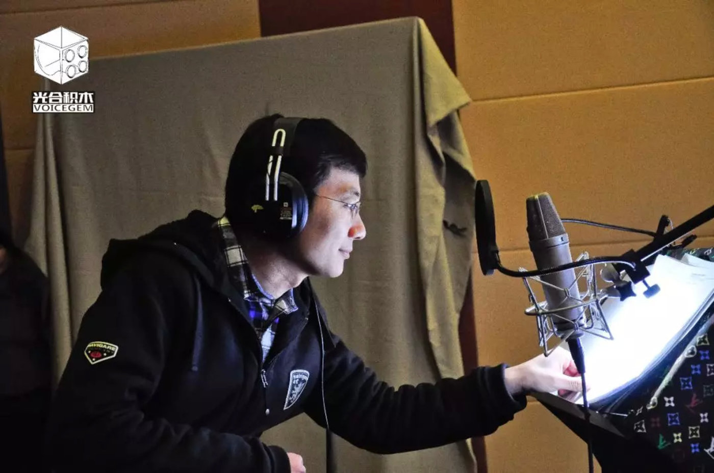 配音艺人一般都挣多少钱,中国配音员的工资