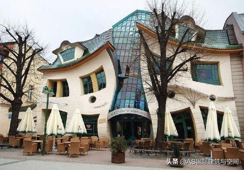 世界公认四大奇葩建筑,世界上最奇葩的建筑让人忍无可忍