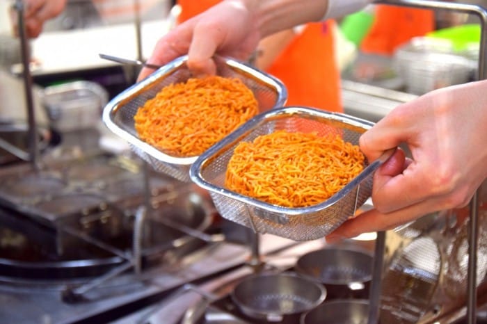 方便面最初竟然是日本发明的,中国人入日本