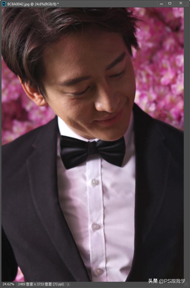 人像摄影人脸暗如何提亮,怎么拍出面部高光和暗部的照片