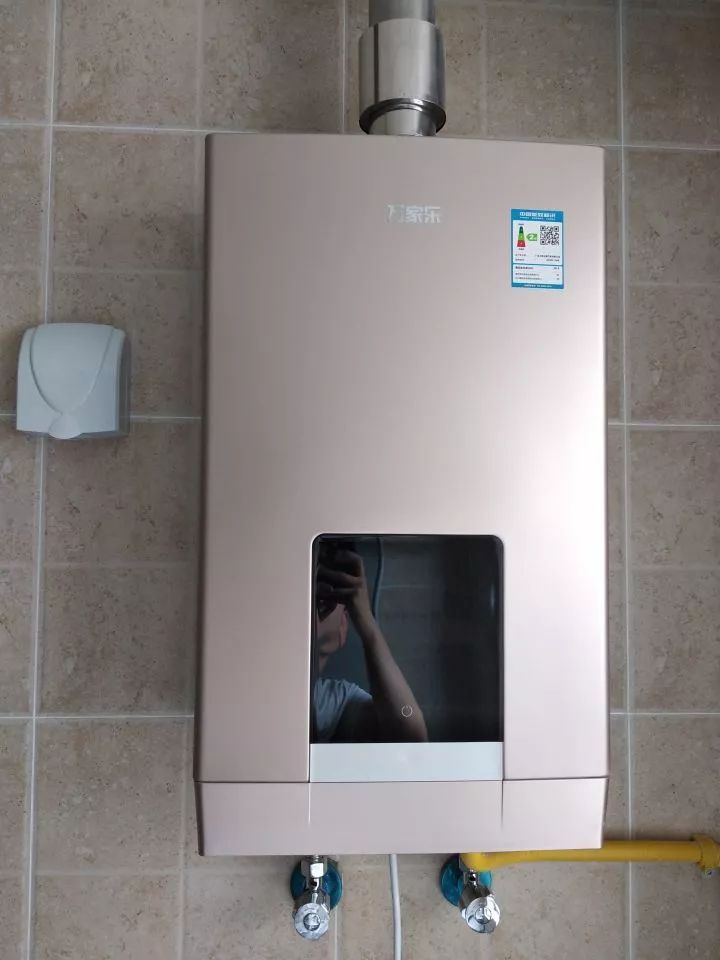 工资5000但月入一万,月薪5000花了1500租房