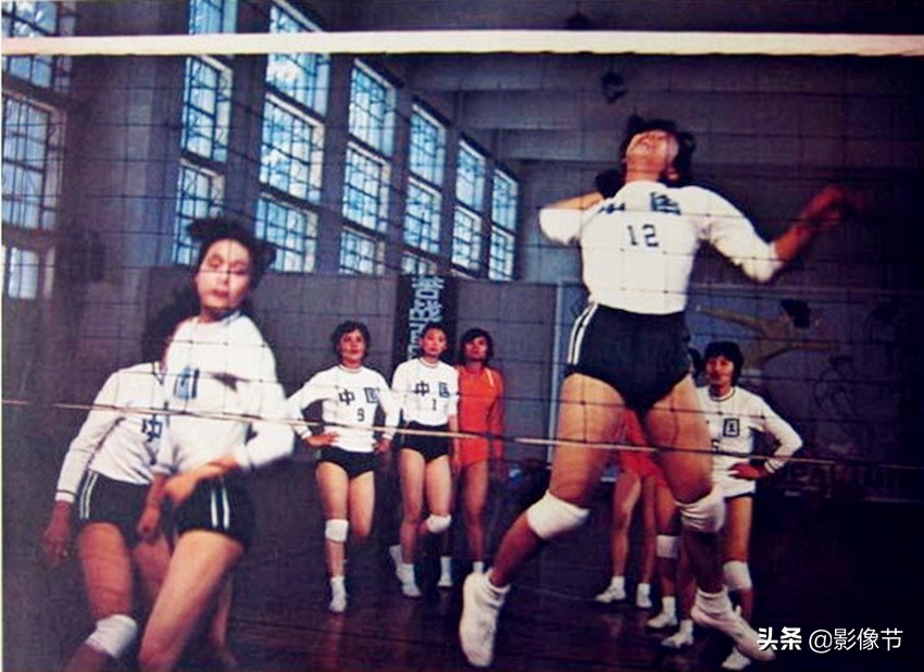 女排电影《沙鸥》本想请“山口百惠”杨希出演，最终主演为常姗姗