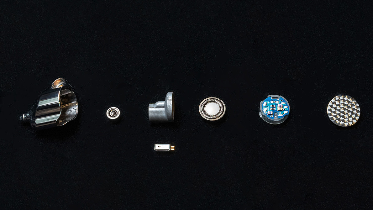 索尼和jvc音箱哪个好,索尼和jvc哪个好