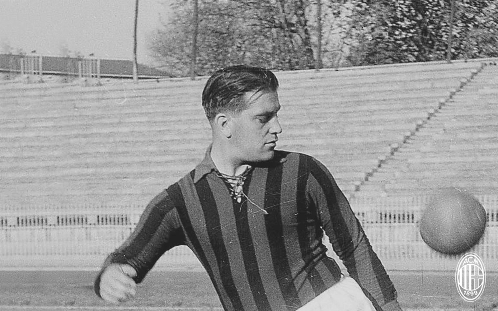 米兰7号球员都有哪些,米兰10号球员都有哪些