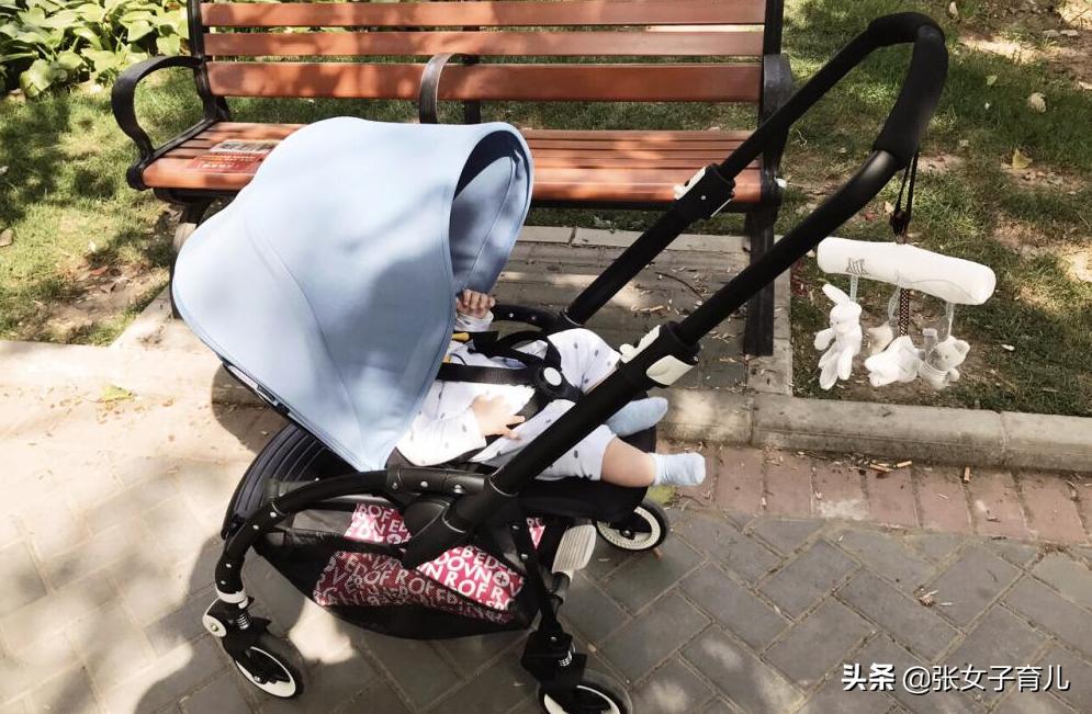 宝宝突然从推车里摔下去,宝宝从婴儿车上摔下来要观察多久