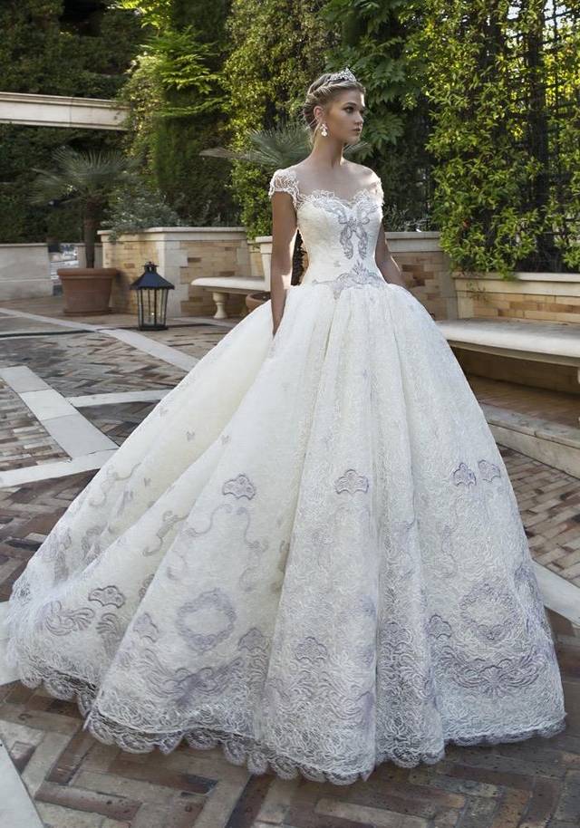 王薇薇婚纱为什么这么出名,王薇薇婚纱礼服设计