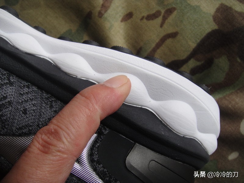 mizuno缇庢触娴撹窇闉媤avesky4,mizuno璺戞闉嬬編娲ユ祿wave58