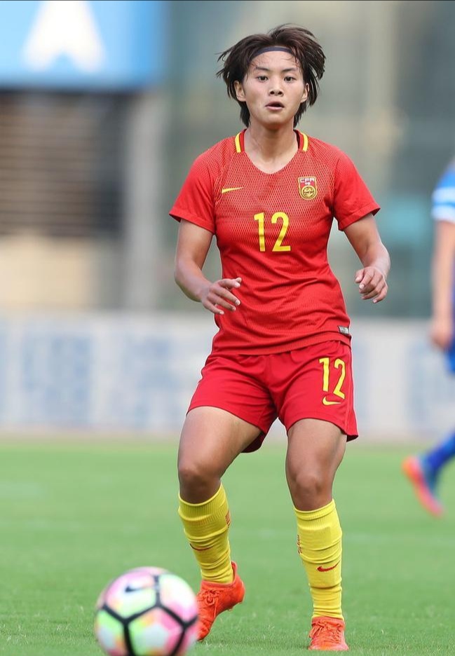 中国女足积极备战亚运,中国女足不畏逆境