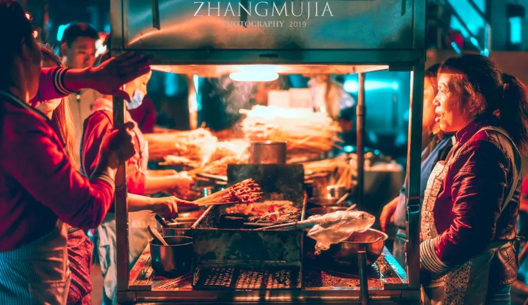 中国一年四季最火爆的夜市,这些最好逛的地摊夜市你去过几个