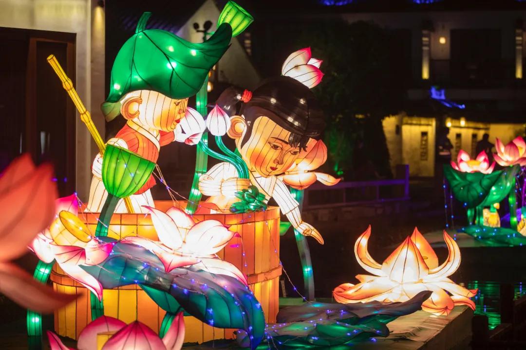 穿汉服赏花灯猜灯谜,苏州周庄古镇汉服