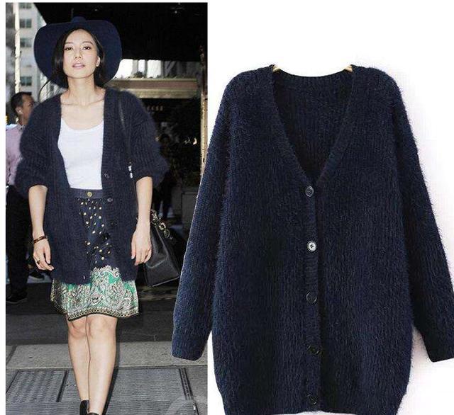 秋冬加厚针织毛衣,减龄又保暖的针织毛衣