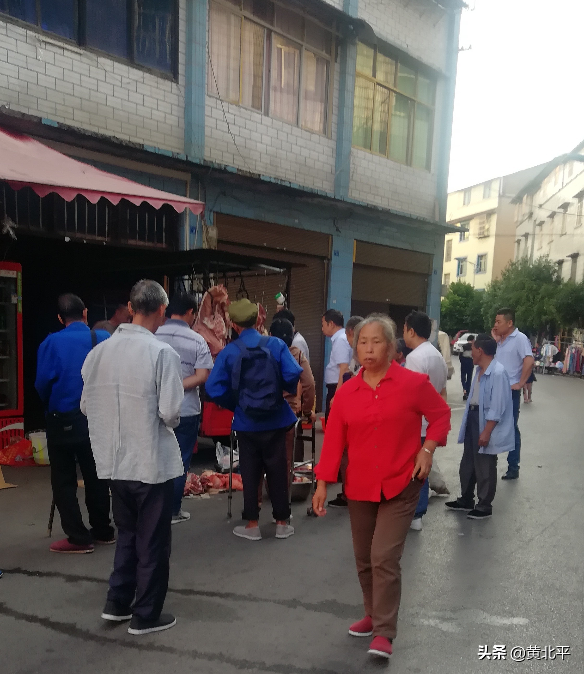 重庆市綦江区与贵州省习水县交界的小乡镇，丁山湖才是它的精髓
