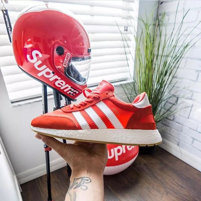 秋冬款adidas4d,adidas跑步鞋四年级