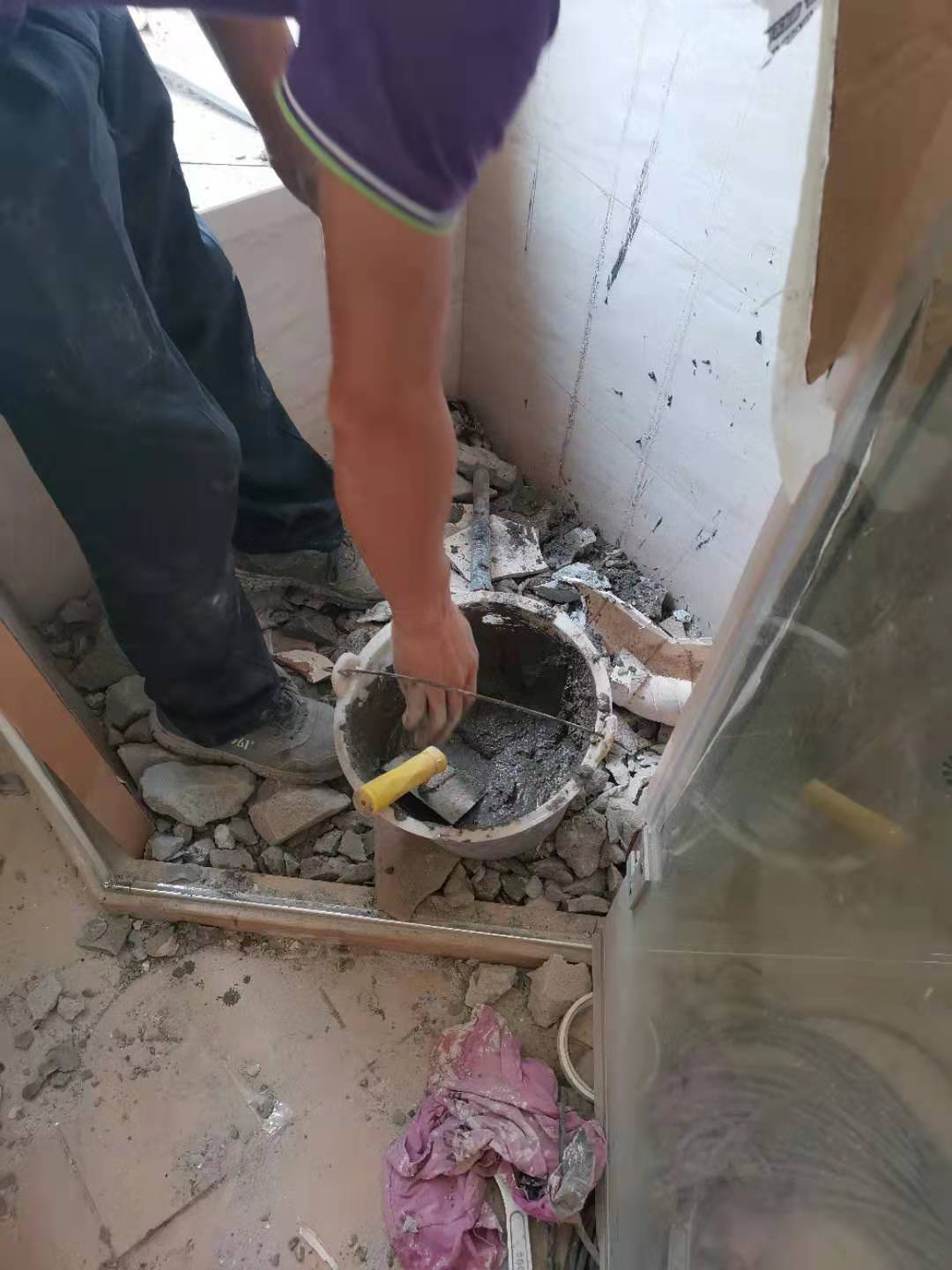 卫生间暗管漏水处理方法,卫生间暗管漏水如何处理