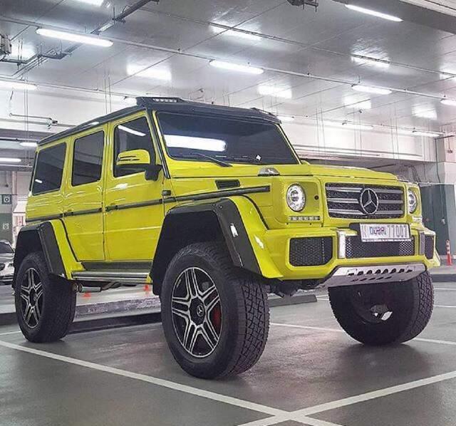 短视频的网红有哪些,开三百多万的兰博基尼的网红