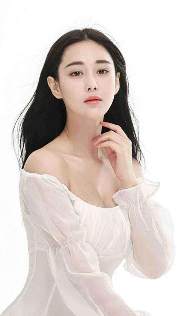 女艺人江疏影个人资料简介,江疏影在女明星颜值里排名