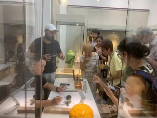 溢彩琉璃咏东方——中国琉璃作品展在马耳他举行