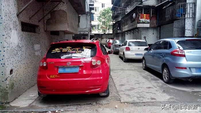 汽车积累多处划痕怎么一次性处理,老司机说车车辆刮痕