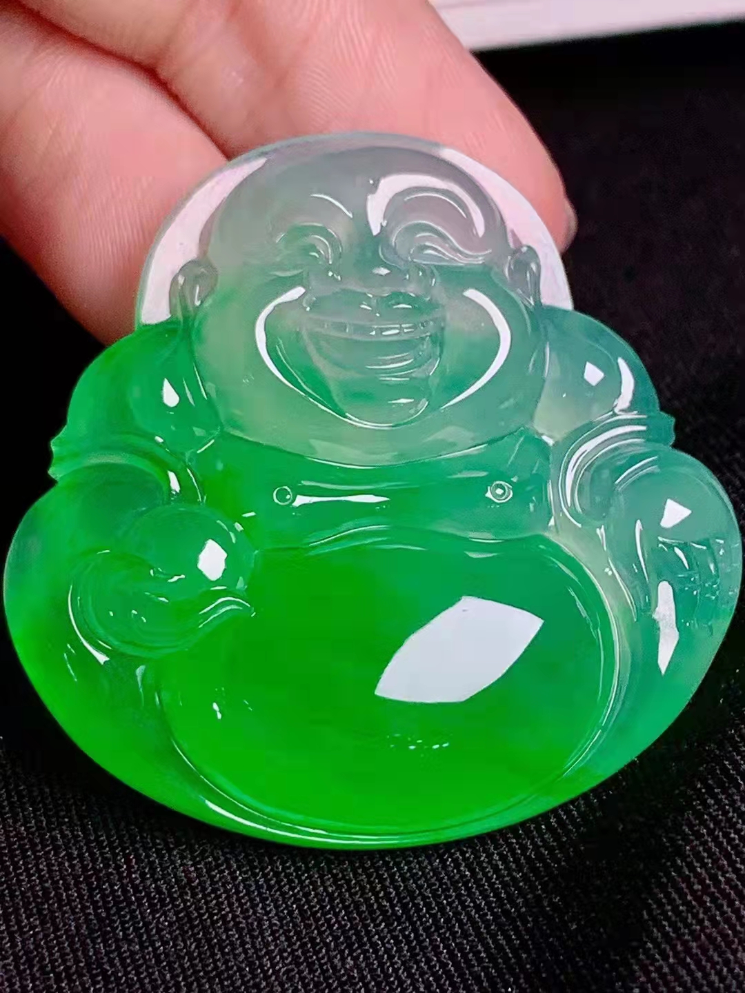 翡翠等级与价格怎么分类,一般的翡翠要多少钱一克